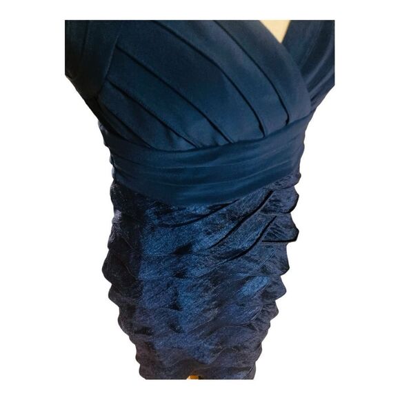 Adrianna Papell Beautiful Dark Blue Dress - Picture 4 of 10